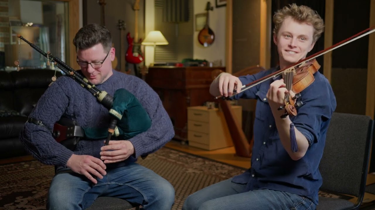 Donald WG Lindsay playing Lindsay System Scottish smallpipes with Roo Geddes on fiddle.